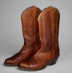 Dingo Tan Leather Boots